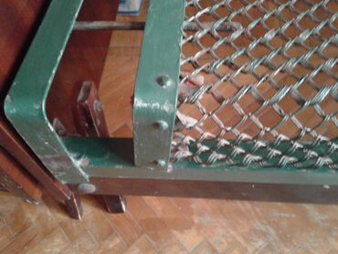 Çarpayılar: İşlənmiş, İkinəfərlik çarpayı, Bazasız, Matrassız, Siyirməsiz, Rusiya — 5