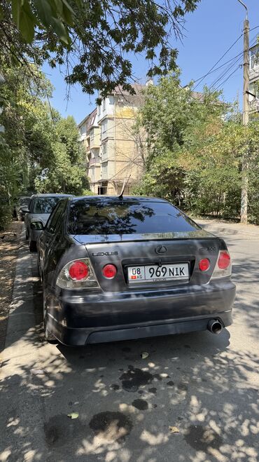авто рынак бишкек: Lexus IS: 2003 г., 2 л, Автомат, Бензин, Седан