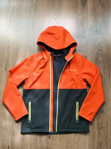 детские куртки новые: Продаю подростковые вещи: куртка на 14-16 лет ( привезли из Канады