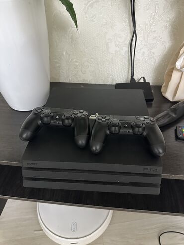 заказать сони плейстейшен 4: Срочно срочно продаю Sony-PlayStation-4 pro 1тб памяти в идеальном