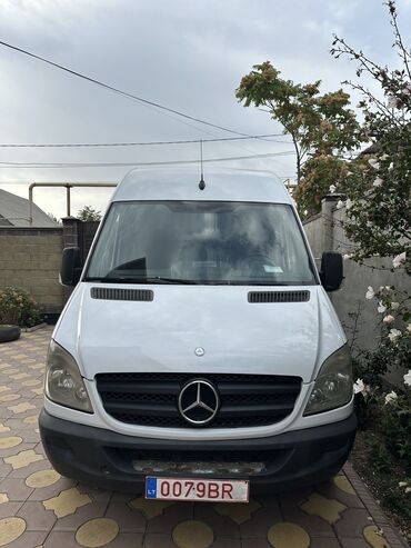 бортавой спринтер: Mercedes-Benz Sprinter: 2013 г., 2.2 л, Механика, Дизель, Фургон