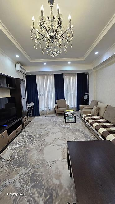 боконбаева квартиры: 2 комнаты, 84 м², Золотой квадрат Элитка, 5 этаж, Евроремонт — 1