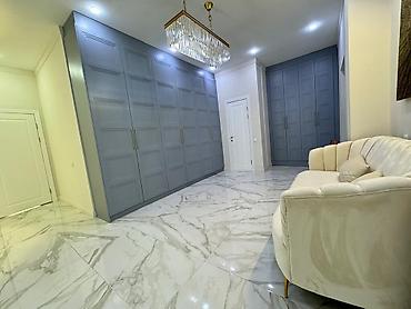 Долгосрочная аренда квартир: 4 комнаты, Риэлтор, Без подселения, С мебелью полностью — 4