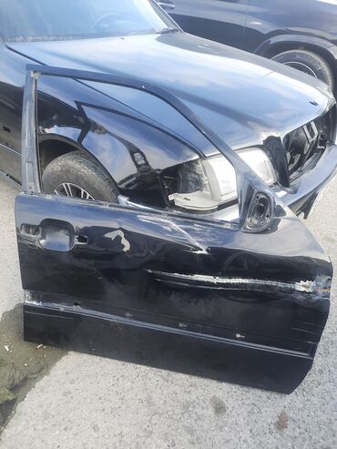 Avtomobil qapıları: Sağ ön, Mercedes-Benz ÇEŞKA 1999 il, Yaponiya, Rayonlara çatdırılma, Ünvandan götürmə, Ödənişli çatdırılma — 1