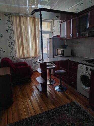 Uzunmüddətli kirayə mənzillər: Neftcilər metrosu Nazli sarayın yanınında mənzil kirayə verilir — 9