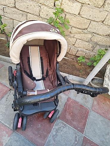 Gəzinti arabaları: Klassik gəzinti arabası, İşlənmiş, Cins: Oğlan, Yaş: 12-18 ay — 1