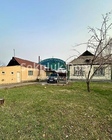 Продажа коттеджей и домов: 🏠Продаётся дом в с. Сокулук 🟡Комнаты: 4 🟡Участок: 15 соток — 2