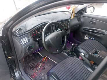 Kia: Kia Rio: 1.4 l | 2010 il Sedan — 23