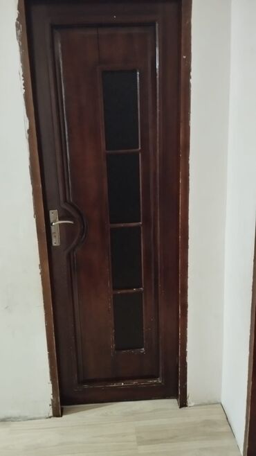 1 kisə sement: Otaq qapılarl Üstündən çıxma qapılardı.Taxta qapı.Yaxşı vəziyyətdədir lalafo.az -da 1 kisə sement: Otaq qapılarl Üstündən çıxma qapılardı.Taxta qapı.Yaxşı vəziyyətdədir