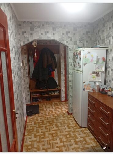 продаю дом жибек жолу бишкеке: 2 бөлмө, 46 кв. м, 104-серия, 1 кабат, Косметикалык ремонт