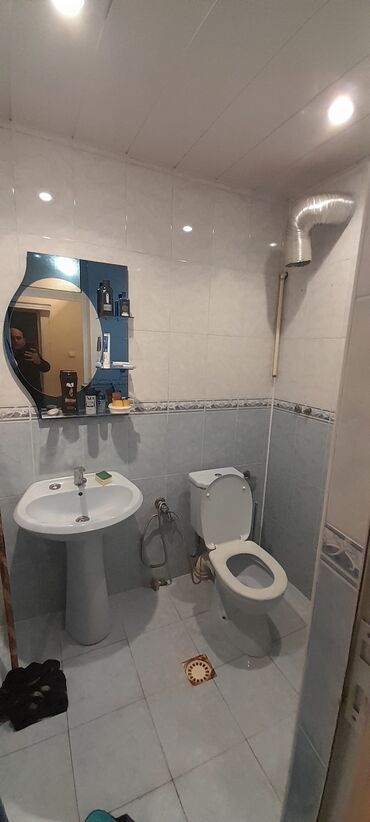 Qonaq otağı dəstləri: İşlənmiş, Kredit yoxdur — 1