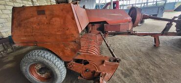 Digər nəqliyyat: Pres aparatı və paçka vuran, çox ideal vəziyyətdədir. Noldan yığılıb — 8