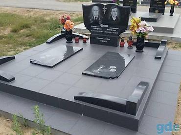 красный гранит: Изготовление крестов, Облицовка надгробий, Изготовление табличек | Габбро, Гранит, Металл | Оформление — 2