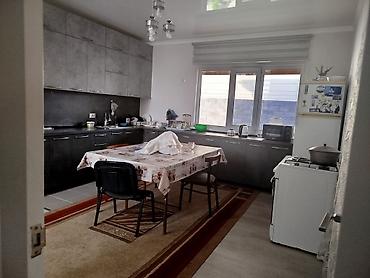 Продажа домов: 6 комнат, 195 м², 5 соток, Бишкек, Собственник — 8