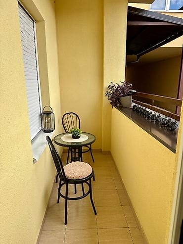Stan na dan: Welcome to our stylish and bright apartment in Ruma! Perfectly suited — 7