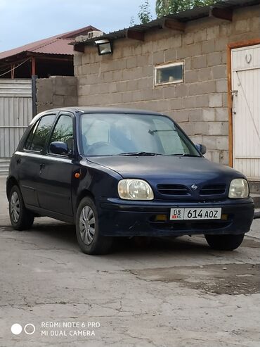 продаю нисан марч: Nissan March: 2000 г., 1 л, Автомат, Бензин, Хэтчбэк