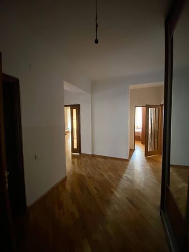 купи продай бишкек недвижимость: 3 комнаты, 123 м², Индивидуалка, 7 этаж, Евроремонт