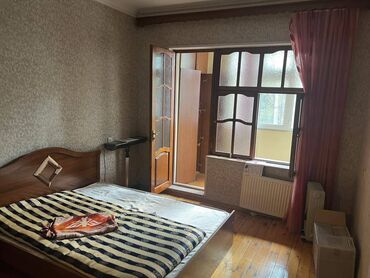 Uzunmüddətli kirayə mənzillər: Əhmədlidə Neapol dairəsində Qeneral Mehmandarov küçəsində 9 mertebeli — 4