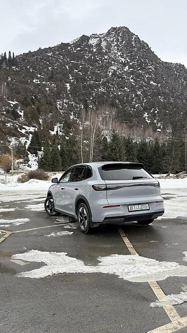 Geely: Geely : 2025 г., Электромобиль, Кроссовер — 4