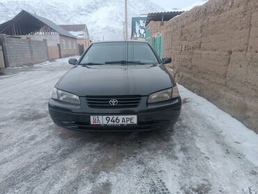 Toyota Camry: 1998 г., 2.2 л, Автомат, Бензин, Седан