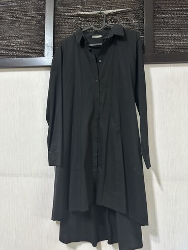 рубашка черный: Рубашка, Италия