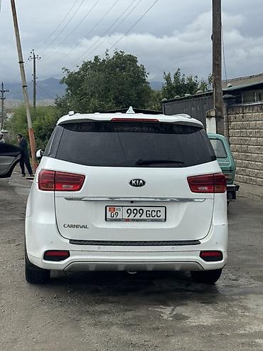 карнивал 2019: Kia Carnival: 2019 г., 2.2 л, Дизель, Минивэн — 4