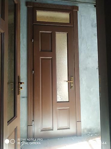 Двери для подъездов: Деревянные межкомнатные/входные двери с верхним световым фрамугом — 4