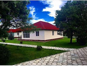 Иссык-Куль 2026: Коттедж, Иссык-Куль 2025 ЦО Илбирс Саадат, Детская площадка, Парковка, стоянка, Охраняемая территория — 10