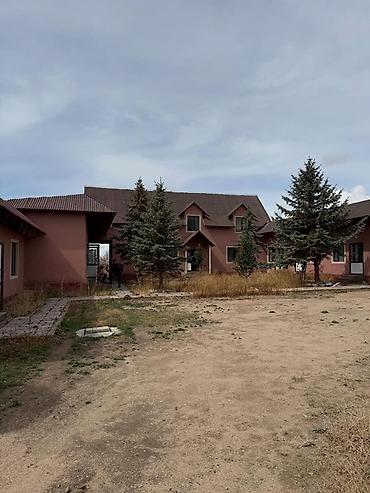 Продажа отелей и хостелов: СРОЧНОЙ ЦЕНЕ! Продаю Гостевой дом на Иссык-Куле! с. Тамчы, до берега — 2