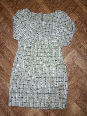 Dəstlər, kostyumlar: Qadın paltarları dəsti – 4 model 1) Tweed tipli qısa geyim - Rəng