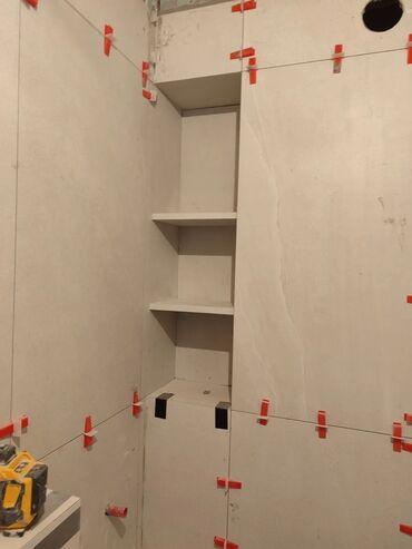 Укладка плитки: Гидроизоляционные работы, Укладка плитки на стену, Укладка плитки на пол | Керамическая плитка | Вертикальная укладка, Горизонтальная укладка, Диагональная укладка Больше 6 лет опыта — 7