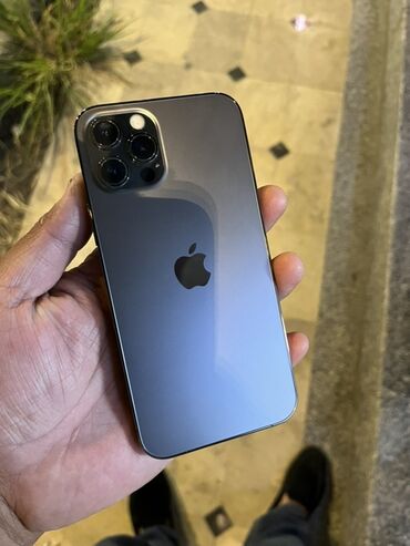 наклейки для ноутбуков: IPhone 12 Pro, Б/у, 256 ГБ, Графит, 77 %