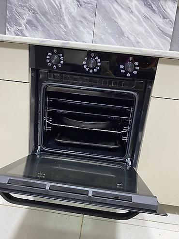 metbex dolabı: Mətbəx mebeli dəsti və quraşdırılmış soba. Dəst açıq krem rəngli — 4