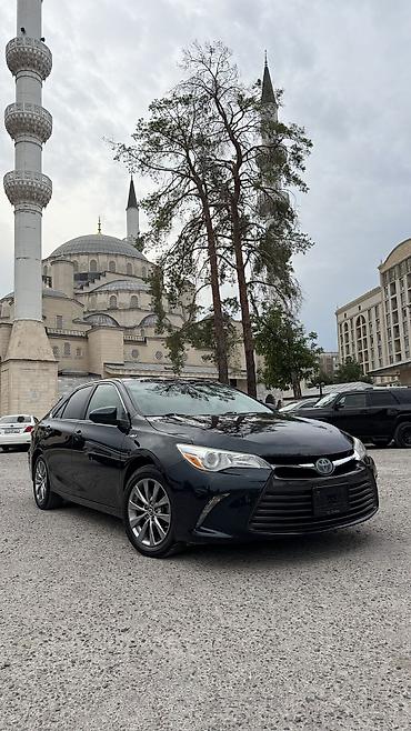 corolla 2016: Toyota Camry: 2017 г., 2.5 л, Автомат, Гибрид, Седан — 1