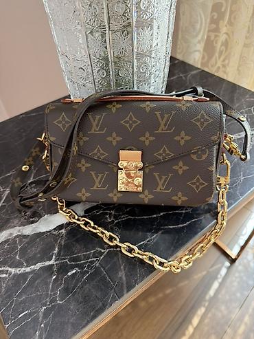 hermes deri çanta: Louis Vuitton monoqram naxışlı çiyin/çapraz çanta - Klassik Monogram — 1