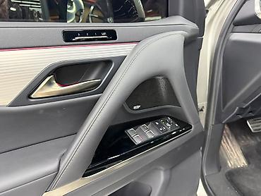 Lexus: Lexus LX: 2023 г. — 14