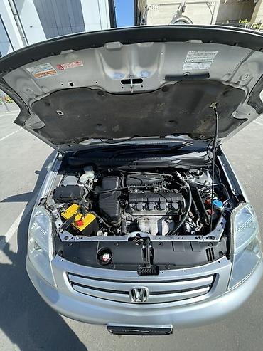 водный мото: Honda Stream: 2000 г., 1.7 л, Автомат, Бензин, Минивэн — 5