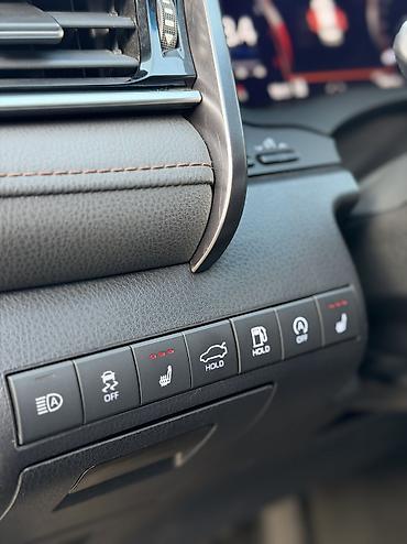 Toyota: Toyota Camry: 2022 г., 2.5 л, Автомат, Бензин, Седан — 16