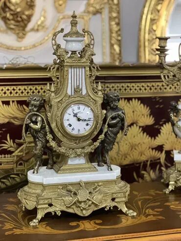 Satovi za kuću: Kaminski sat sa svećnjacima (anđeli) ⏰🕯️👼 Mehanizam: Odlično stanje — 4