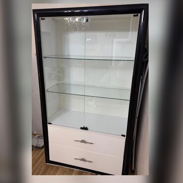 Dolablar: İşlənmiş, Açılan, 2 qapılı Düz dolab, Qorka
