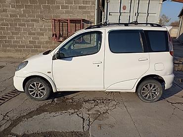 Toyota: Toyota Yaris Verso: 2000 г., 1.3 л, Автомат, Бензин, Универсал — 3