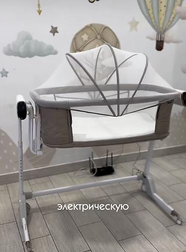 Детская мебель: Детская приставная кроватка, Б/у, С колесиками, цвет - Бежевый — 4