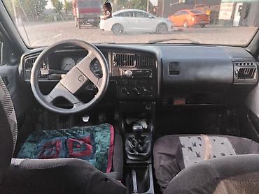 s claas: Volkswagen Passat Variant: 1991 г., Механика, Универсал — 5