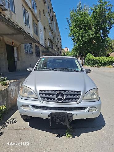 kamaz radiator: Mercedes-Benz M-Class (W163) SUV - Krossover/SUV gövdə, gümüşü rəng - — 2