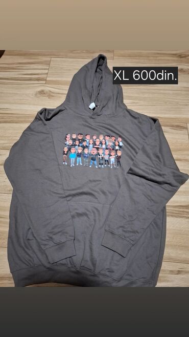 Duksevi: - Dukserica sa kapuljačom, veličina XL. Siva boja. - Muški — 5