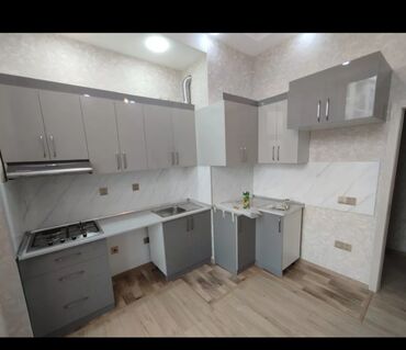 Mətbəx mebeli: Ağ rəngli mətbəx mebeli dəsti. Dəstə bir sıra asma şkaflar, alt -da lalafo.az — 14 Mətbəx mebeli: Ağ rəngli mətbəx mebeli dəsti. Dəstə bir sıra asma şkaflar, alt — 14