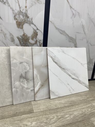 Керамическая плитка: **🔥 ПРОДАМ КАФЕЛЬ ОТ 550 сом/м²!** **✔ В НАЛИЧИИ:** ▫️ **120х60 — 11