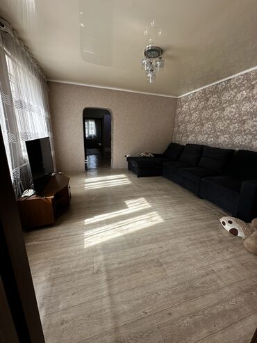 киргшелк дом: 93 м², 3 комнаты, Свежий ремонт С мебелью