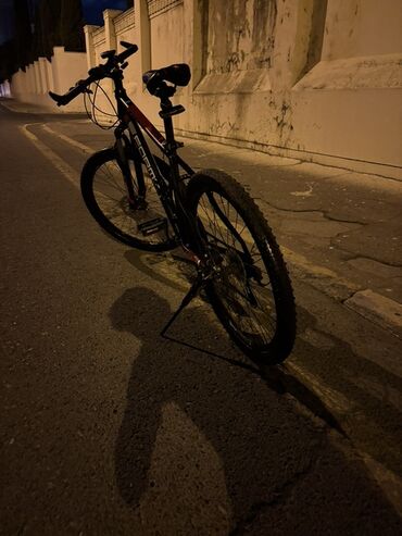 İdman velosipedləri: İşlənmiş Dağ velosipedi 26", sürətlərin sayı: 21, Ünvandan götürmə — 34