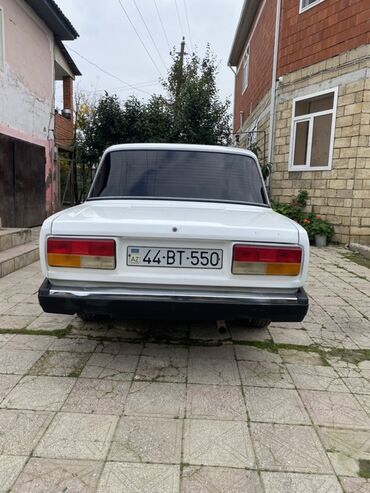 VAZ (LADA): VAZ (LADA) 2107: 1.6 l | 2010 il 80930 km Sedan — 2